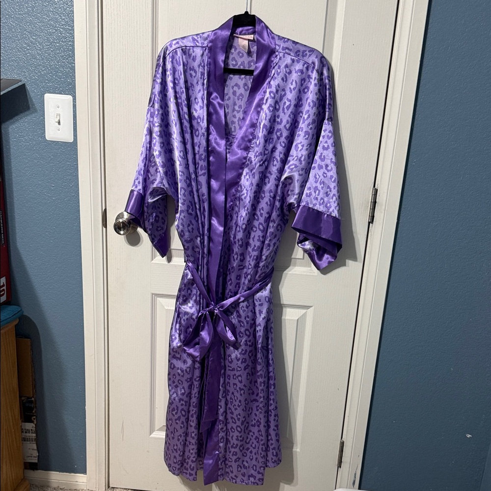 Purple Leopard Print Slip Nightgown W/Robe